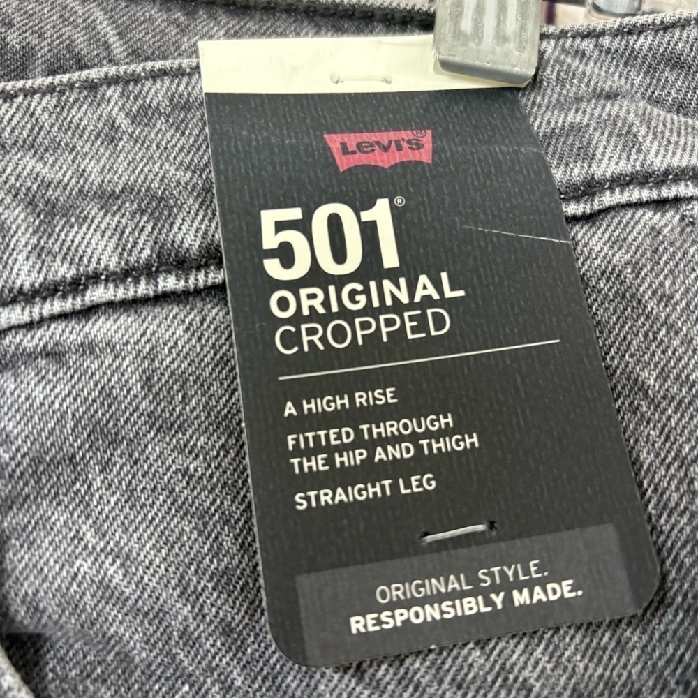 Levis 501 Womens Original Cropped Straight Leg Jeans size 27x26 - Picture 3 of 13